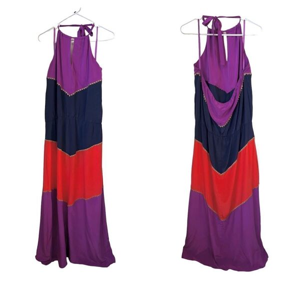 BCBGMaxAzria Colorful Chevron Maxi Dress - Picture 6 of 8